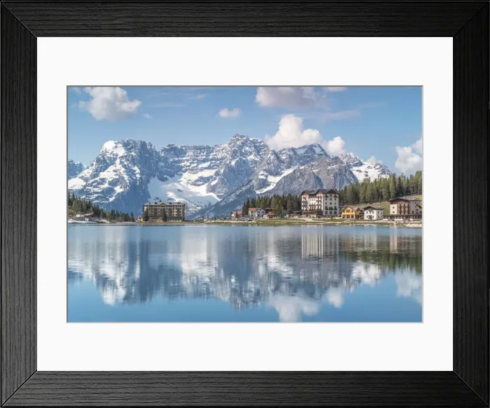 Framed Print : Lake of Misurina with Sorapis mountain group behind, Dolomites, Auronzo di Cadore Framed Print : Lake of Misurina with Sorapis mountain group behind, Dolomites, Auronzo di Cadore