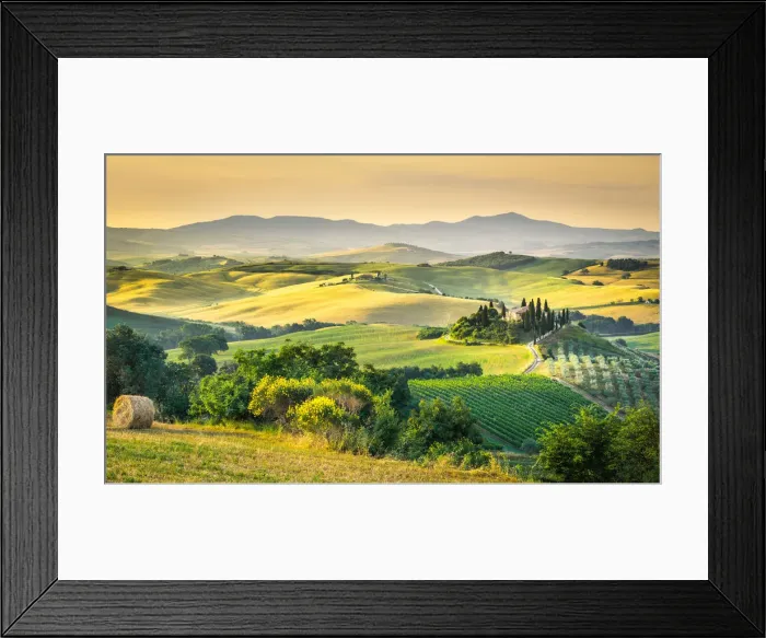 Framed Print : Orcia Valley, Tuscany, Italy