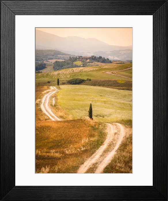 Framed Print : Val d Orcia, Tuscany, Italy Framed Print : Val d Orcia, Tuscany, Italy