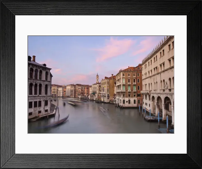 Framed Print : Gondolas gliding along Canal Grande at sunset - Venice, Italy Framed Print : Gondolas gliding along Canal Grande at sunset - Venice, Italy