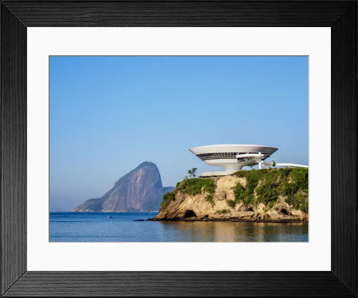 Framed Print : Niteroi Contemporary Art Museum MAC with Sugarloaf Mountain in the background, Niteroi