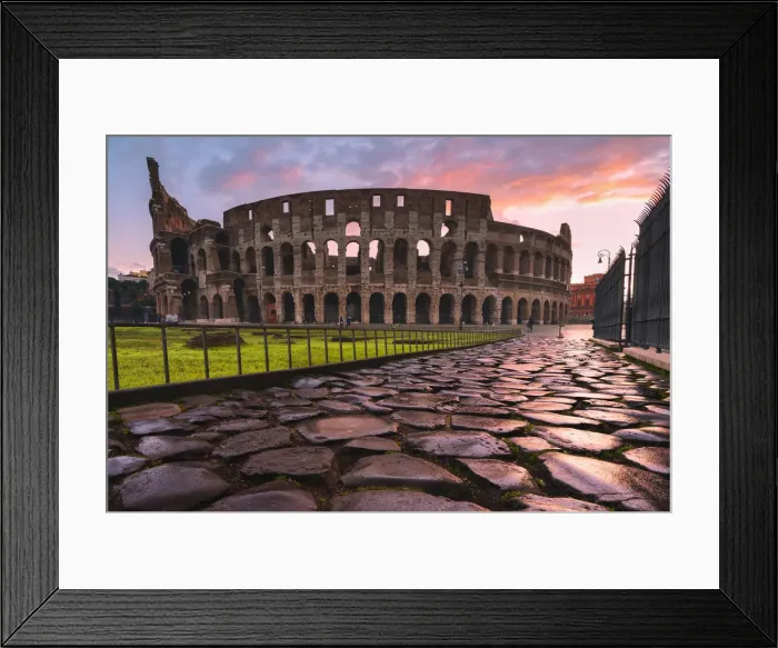 Framed Print : Rome, Lazio, Italy. Colosseum at winter sunrise Framed Print : Rome, Lazio, Italy. Colosseum at winter sunrise