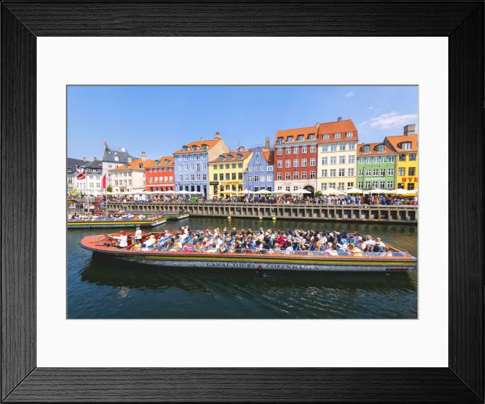 Framed Print : Nyhavn, Copenhagen, Hovedstaden, Denmark, Northern Europe Framed Print : Nyhavn, Copenhagen, Hovedstaden, Denmark, Northern Europe