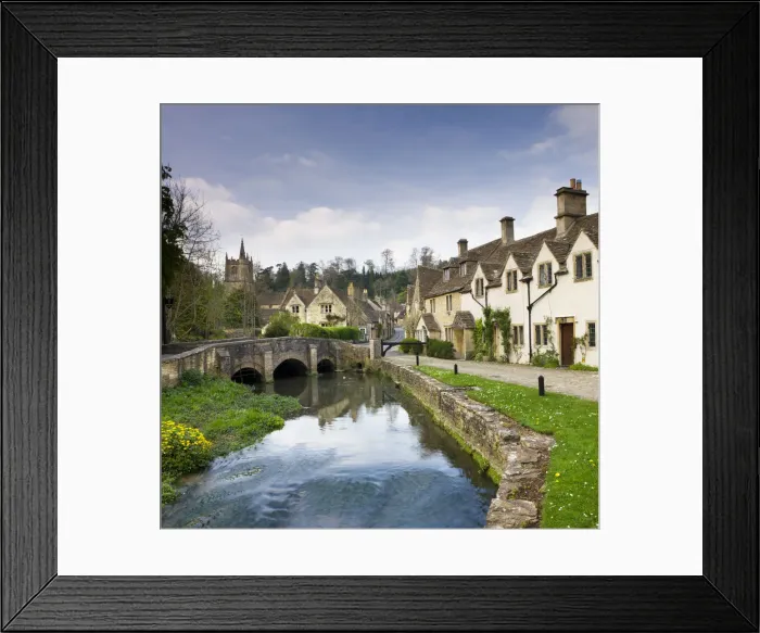 Framed Print : Picturesque Cotswolds village of Castle Combe, Wiltshire, England. Spring (April) 2009 Framed Print : Picturesque Cotswolds village of Castle Combe, Wiltshire, England. Spring (April) 2009