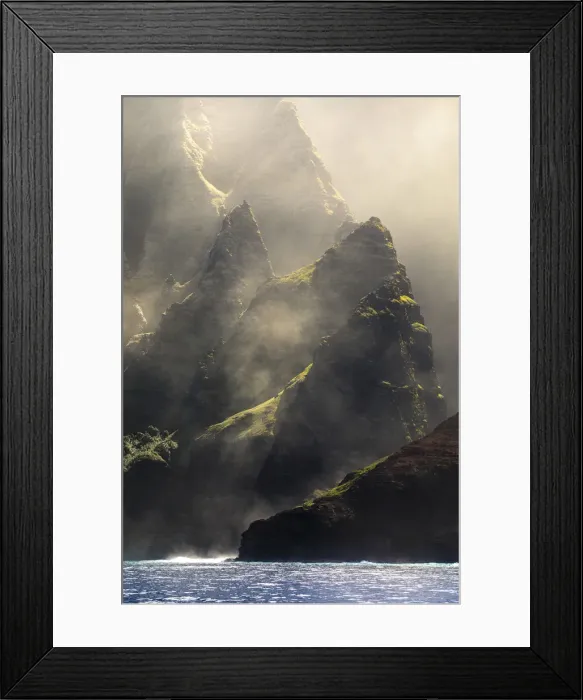 Framed Print : Na Pali coast State Wilderness area, north western side of Kauai island, Hawaii, USA Framed Print : Na Pali coast State Wilderness area, north western side of Kauai island, Hawaii, USA