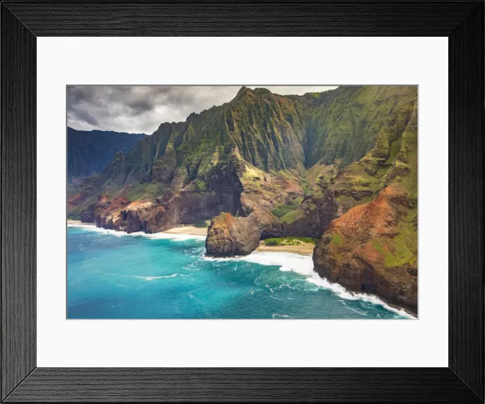 Framed Print : Na Pali coast State Wilderness area, north western side of Kauai island, Hawaii, USA Framed Print : Na Pali coast State Wilderness area, north western side of Kauai island, Hawaii, USA