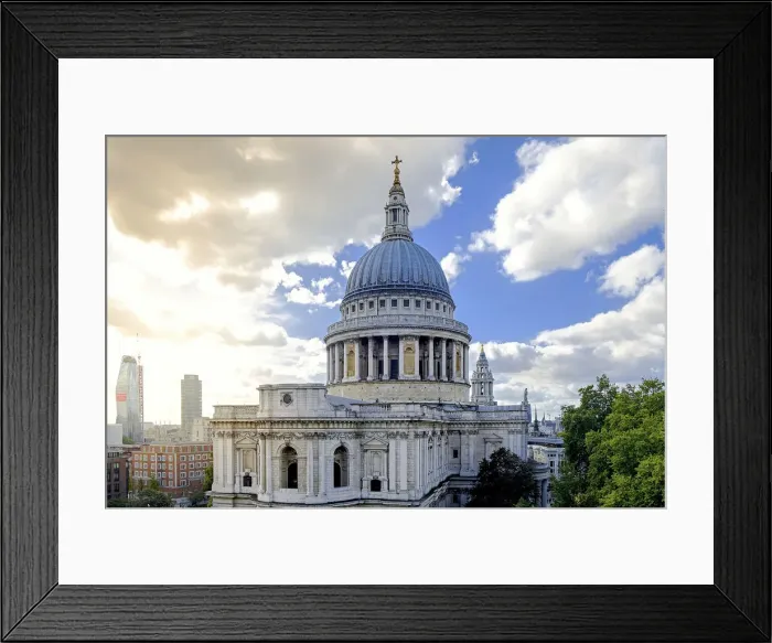 Framed Print : Europe, Great Britain, England, London, dome of Christopher Wrens St Framed Print : Europe, Great Britain, England, London, dome of Christopher Wrens St