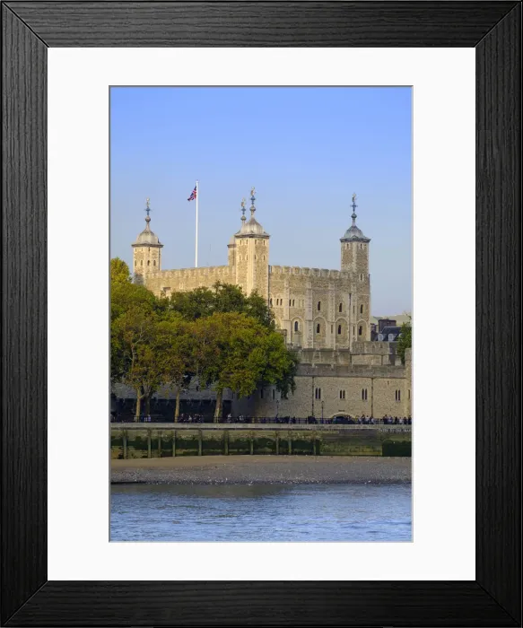 Framed Print : Europe, Great Britain, England, London, The Tower of London - an 11th Century castle Framed Print : Europe, Great Britain, England, London, The Tower of London - an 11th Century castle