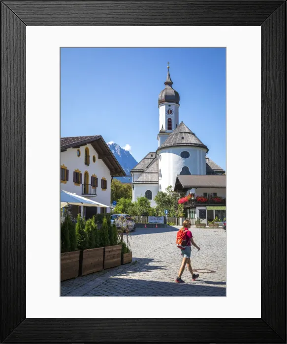Framed Print : Garmisch Partenkirker old town, Bayern, Germany Framed Print : Garmisch Partenkirker old town, Bayern, Germany