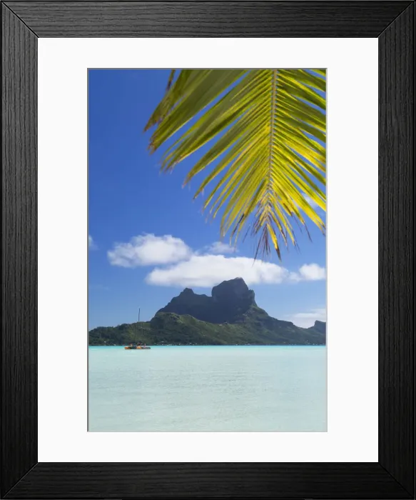 Framed Print : Bora Bora, Society Islands, French Polynesia Framed Print : Bora Bora, Society Islands, French Polynesia