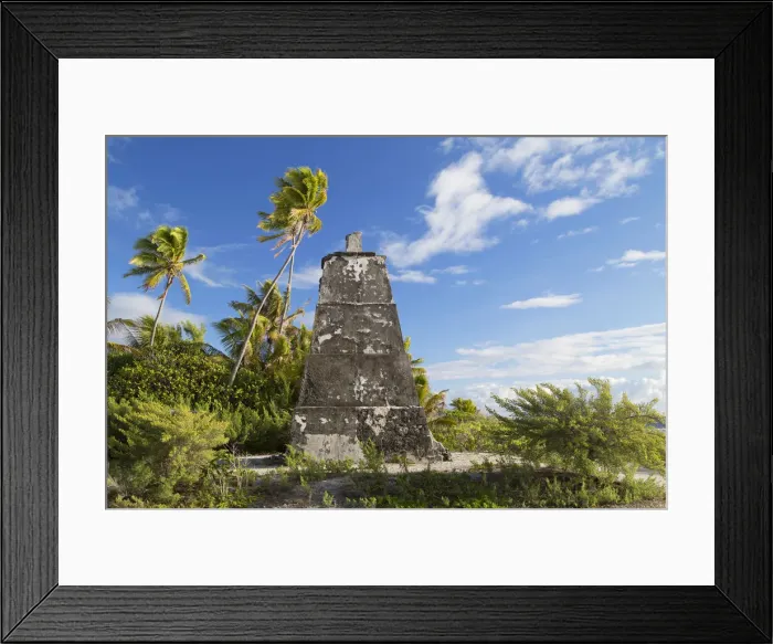 Framed Print : Ancient lighthouse, Fakarava, Tuamotu Islands, French Polynesia