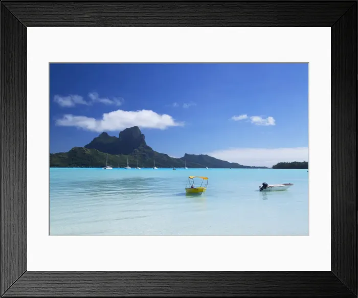 Framed Print : Bora Bora, Society Islands, French Polynesia Framed Print : Bora Bora, Society Islands, French Polynesia