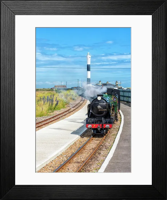 Framed Print : Romney, Hythe and Dymchurch Railway train arriving at the Dungeness railway station Framed Print : Romney, Hythe and Dymchurch Railway train arriving at the Dungeness railway station