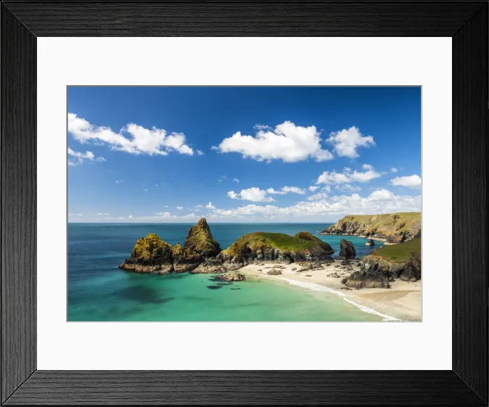 Framed Print : Kynance Cove, Cornwall, England Framed Print : Kynance Cove, Cornwall, England