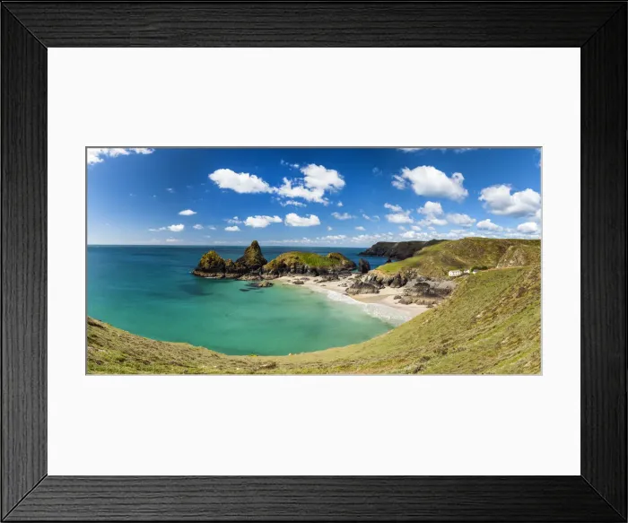 Framed Print : Kynance Cove, Lizard Peninsula, Cornwall, England Framed Print : Kynance Cove, Lizard Peninsula, Cornwall, England