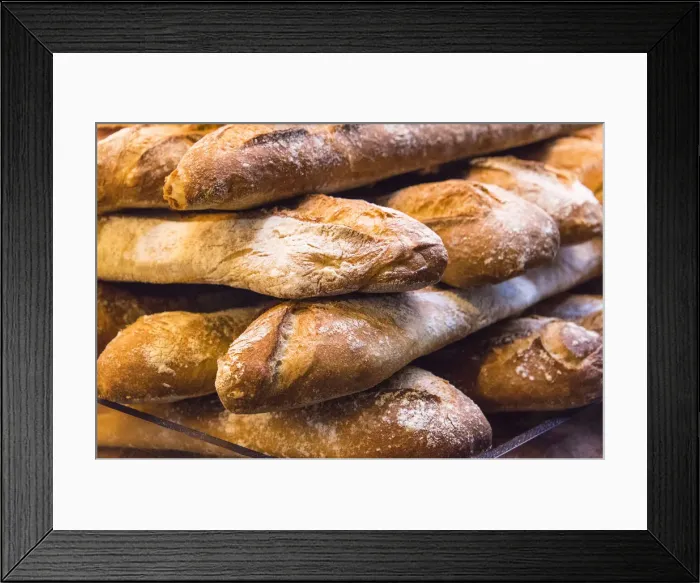 Framed Print : Fresh bread on sale in the Borough Market, Southwark, London, England Framed Print : Fresh bread on sale in the Borough Market, Southwark, London, England