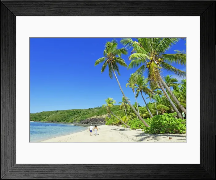 Framed Print : Walking on a tropical beach, Drawaqa Island, Yasawa island group, Fiji, South Pacific Framed Print : Walking on a tropical beach, Drawaqa Island, Yasawa island group, Fiji, South Pacific
