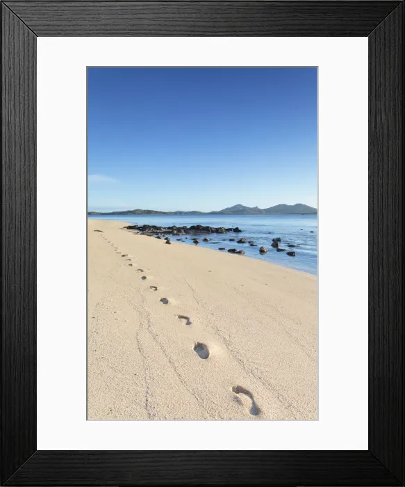 Framed Print : Footprints on beach, Nacula Island, Yasawa Islands, Fiji Framed Print : Footprints on beach, Nacula Island, Yasawa Islands, Fiji