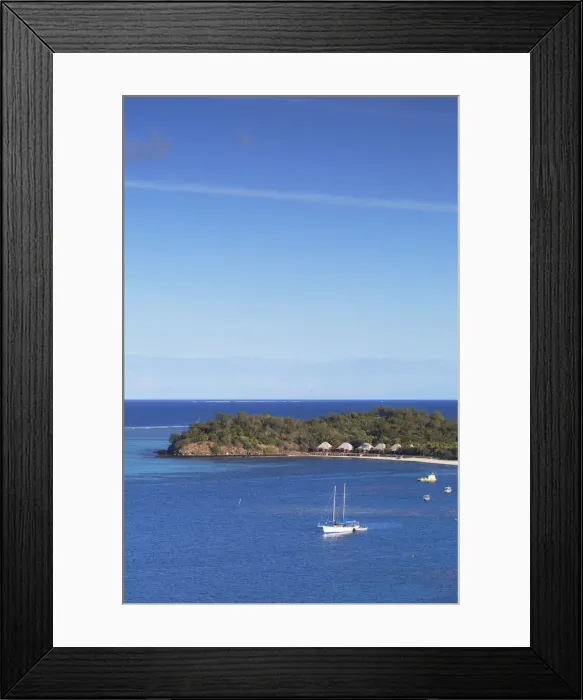 Framed Print : View of Mana Island, Mamanuca Islands, Fiji Framed Print : View of Mana Island, Mamanuca Islands, Fiji