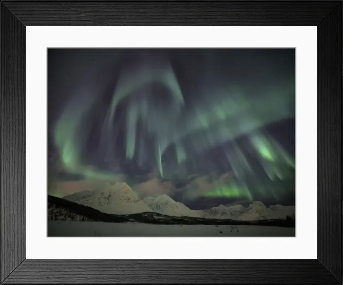 Framed Print : The Northern Lights illuminates the snowy landscape in Svensby Lyngen Alps Tromsa¸ Lapland Norway Europe Framed Print : The Northern Lights illuminates the snowy landscape in Svensby Lyngen Alps Tromsa¸ Lapland Norway Europe