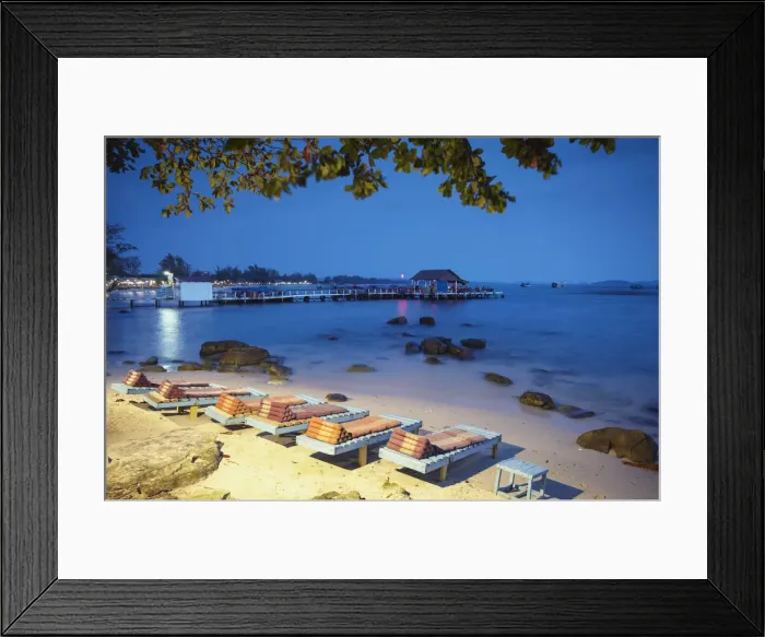 Framed Print : Ochheuteal Beach at dusk, Sihanoukville, Cambodia Framed Print : Ochheuteal Beach at dusk, Sihanoukville, Cambodia