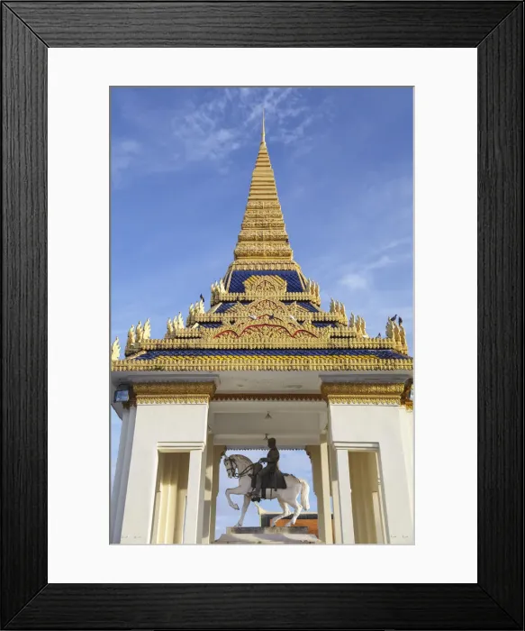 Framed Print : Stupa at Silver Pagoda in Royal Palace, Phnom Penh, Cambodia Framed Print : Stupa at Silver Pagoda in Royal Palace, Phnom Penh, Cambodia