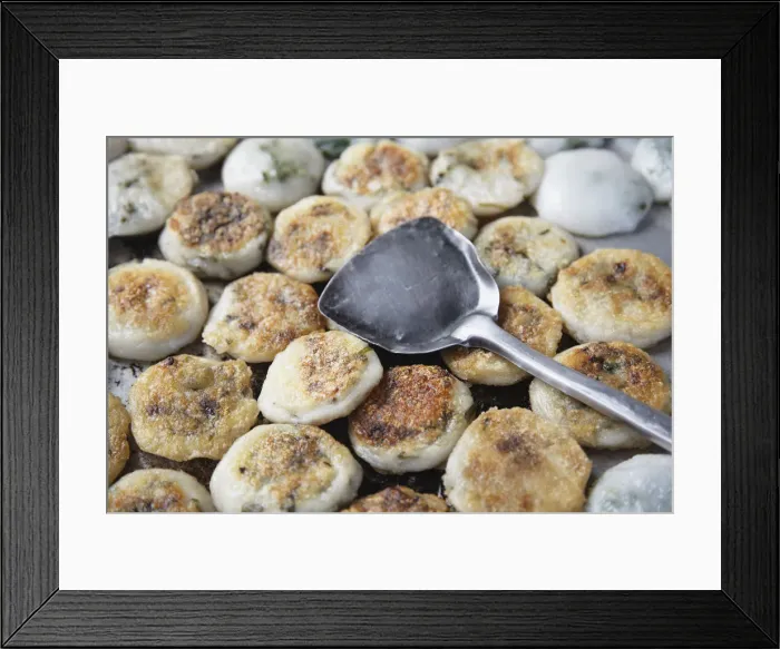 Framed Print : Fried dumplings, Phnom Penh, Cambodia Framed Print : Fried dumplings, Phnom Penh, Cambodia