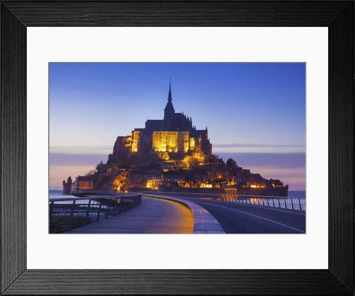 Framed Print : France, Normandy, Le Mont Saint Michel at dusk Framed Print : France, Normandy, Le Mont Saint Michel at dusk