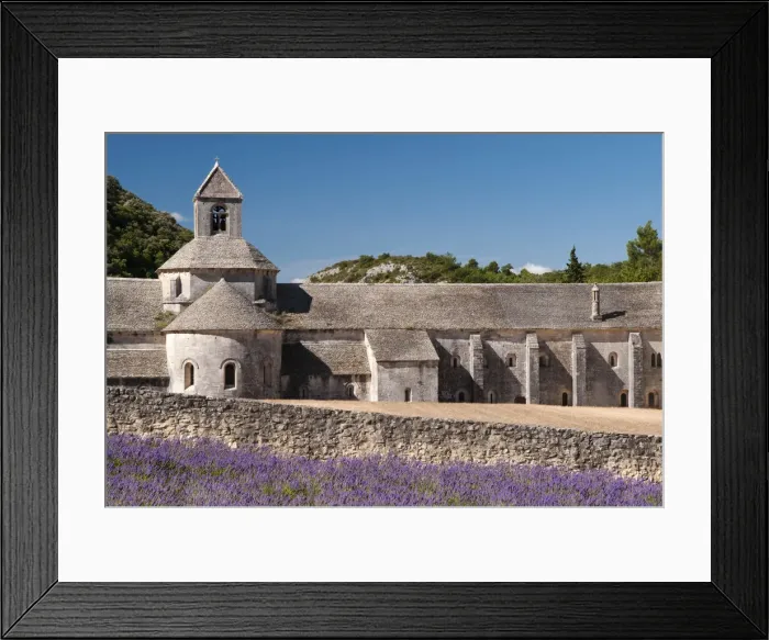 Framed Print : Senanque Abbey, Provence, France Framed Print : Senanque Abbey, Provence, France