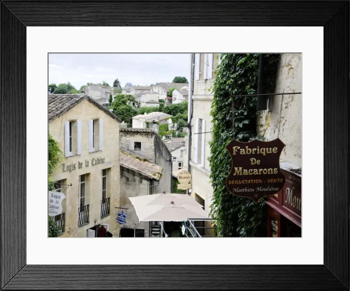 Framed Print : Streets of Saint-Emilion, Bordeaux, France Framed Print : Streets of Saint-Emilion, Bordeaux, France