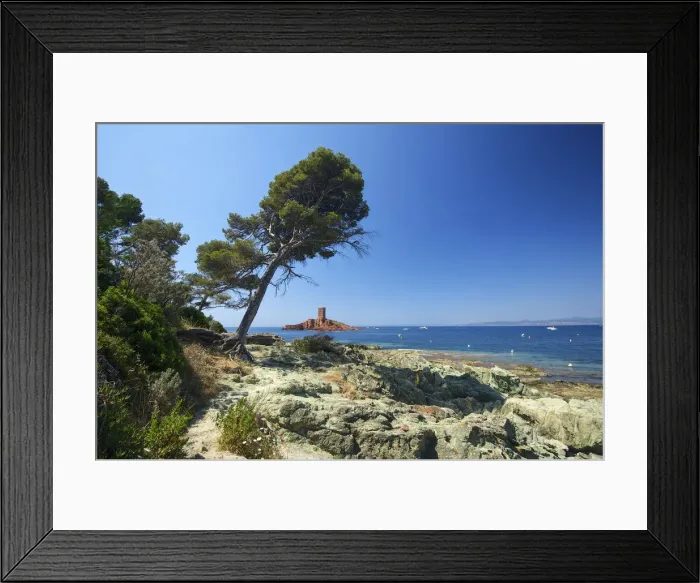 Framed Print : Ile da'Or at Corniche de la'Esterel, Cote da'Azur Provence-Alpes-Cote d Azur, France Framed Print : Ile da'Or at Corniche de la'Esterel, Cote da'Azur Provence-Alpes-Cote d Azur, France