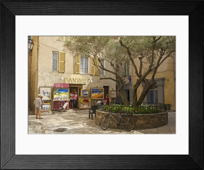 Framed Print : Atelier in Saint Tropez, Cote Azur, Provence-Alpes-Cote d Azur, France Framed Print : Atelier in Saint Tropez, Cote Azur, Provence-Alpes-Cote d Azur, France