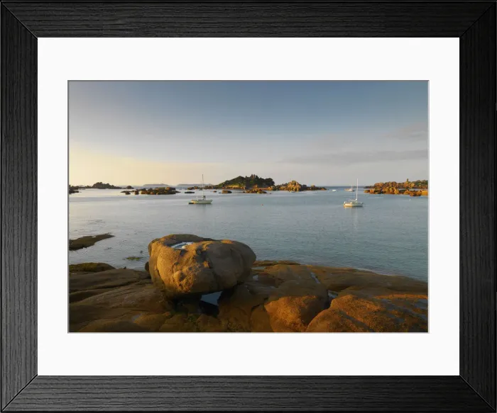 Framed Print : France, Brittany, Cote de Granit Rose (Pink Granite Coast), Cotes d Armor, Tregastel Framed Print : France, Brittany, Cote de Granit Rose (Pink Granite Coast), Cotes d Armor, Tregastel