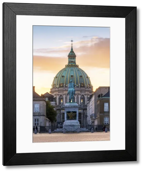 Framed Print : Copenhagen, Hovedstaden, Denmark. Frederiks Church called The Marble Framed Print : Copenhagen, Hovedstaden, Denmark. Frederiks Church called The Marble