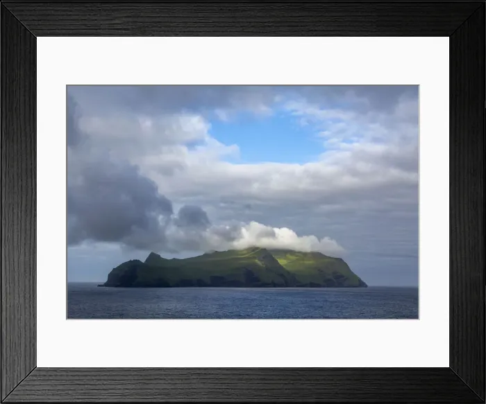 Framed Print : Mykines, Faroe Islands. View from the coast Framed Print : Mykines, Faroe Islands. View from the coast