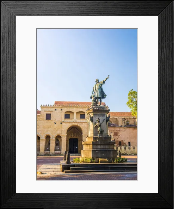 Framed Print : Colonial Zone (Ciudad Colonial), Santo Domingo, Dominican Republic. Columbus statue