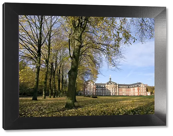 University, Castle, Muensterland, North Rhine Westphalia, Germany