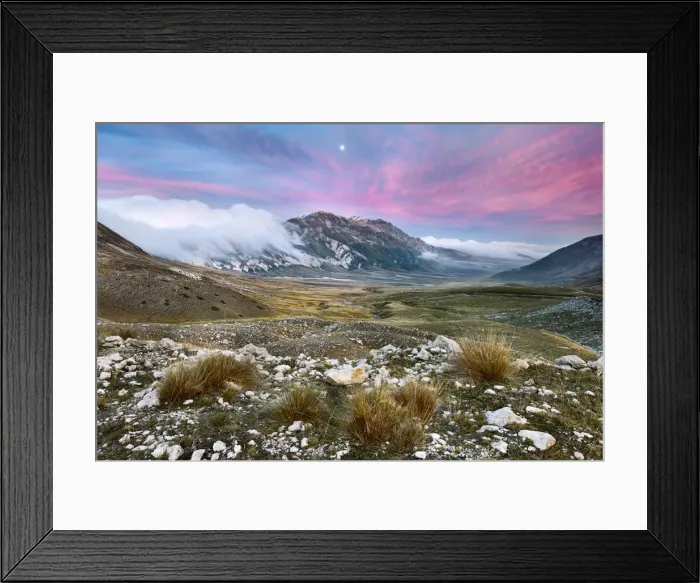 Framed Print : Italy, Abruzzo, Monte Prena and grassland of Campo Imperatore in typical autumn colors Framed Print : Italy, Abruzzo, Monte Prena and grassland of Campo Imperatore in typical autumn colors