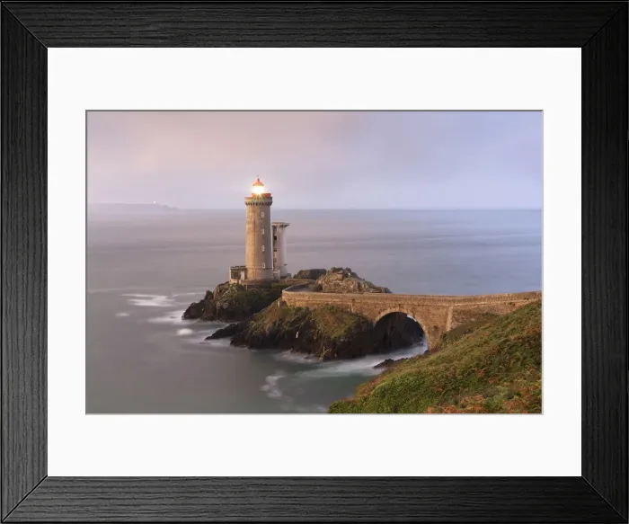 Framed Print : Petit Minou lighthouse, Plouzane, Brittany, France