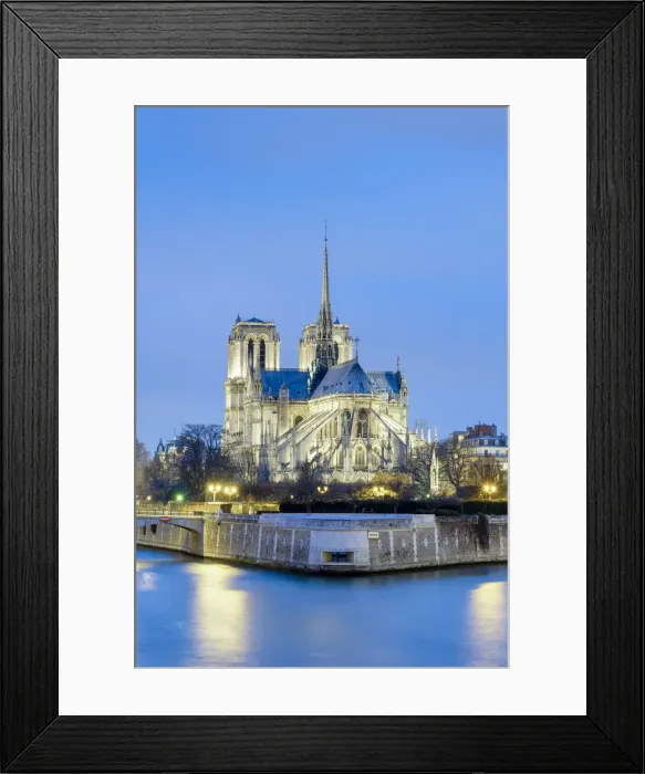 Framed Print : France, Paris. Cathedrale Notre Dame de Paris, Gothic cathedral on the Seine river Framed Print : France, Paris. Cathedrale Notre Dame de Paris, Gothic cathedral on the Seine river