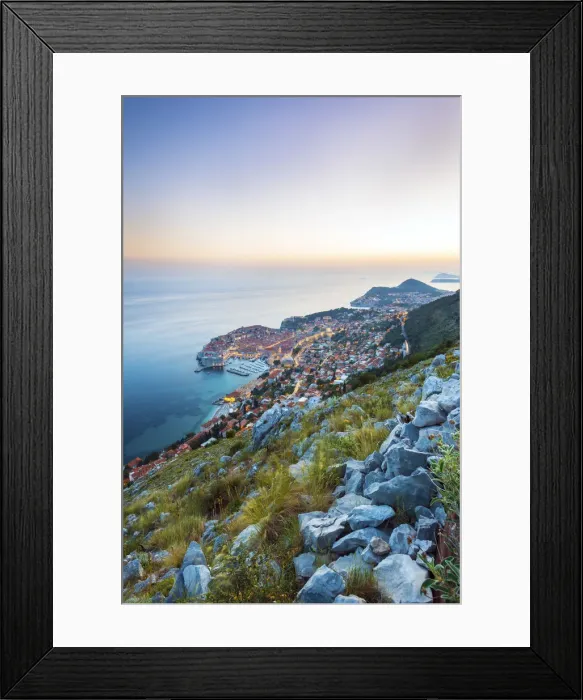Framed Print : Dalmatia, Croatia, Dubrovnik. Sunest overDubrovnik old town from the hills above Dubrovnik Framed Print : Dalmatia, Croatia, Dubrovnik. Sunest overDubrovnik old town from the hills above Dubrovnik