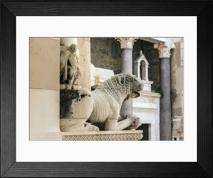 Framed Print : Lion statue guarding the entrance of the Cathedral of Saint Domnius in Split, Dalmatia Framed Print : Lion statue guarding the entrance of the Cathedral of Saint Domnius in Split, Dalmatia