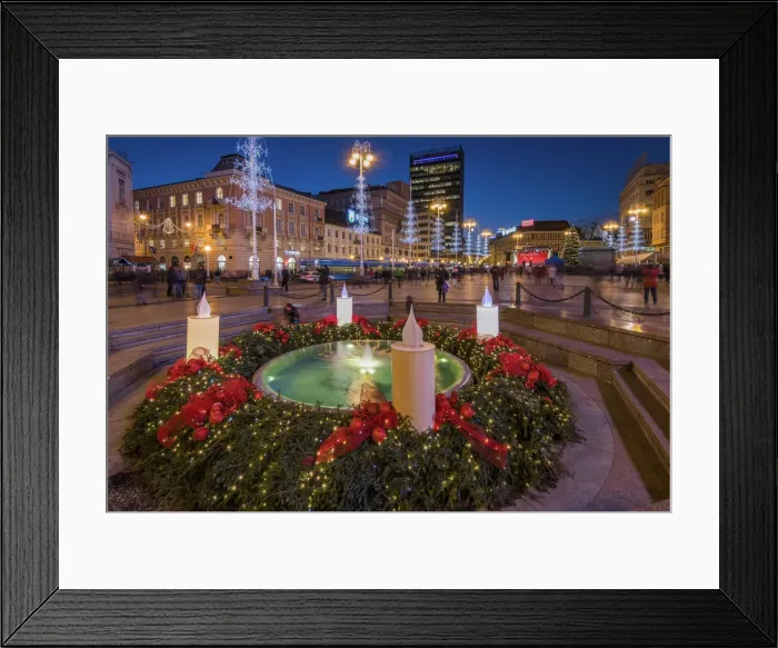 Framed Print : Fountain adorned with Christmas decorations in Ban Jelacic Square, Zagreb, Croatia Framed Print : Fountain adorned with Christmas decorations in Ban Jelacic Square, Zagreb, Croatia