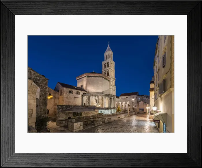 Framed Print : Night view of the Palace of Diocletian, Split, Dalmatia, Croatia Framed Print : Night view of the Palace of Diocletian, Split, Dalmatia, Croatia