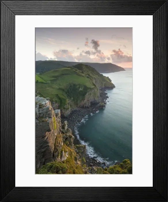 Framed Print : Wringcliff Bay, Duty Point and Highveer Point from Castle Rock, Valley of Rocks, Exmoor Framed Print : Wringcliff Bay, Duty Point and Highveer Point from Castle Rock, Valley of Rocks, Exmoor