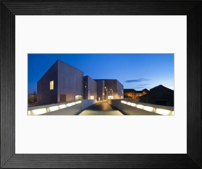 Framed Print : United Kingdom, England, West Yorkshire, Wakefield. The Hepworth Gallery Framed Print : United Kingdom, England, West Yorkshire, Wakefield. The Hepworth Gallery