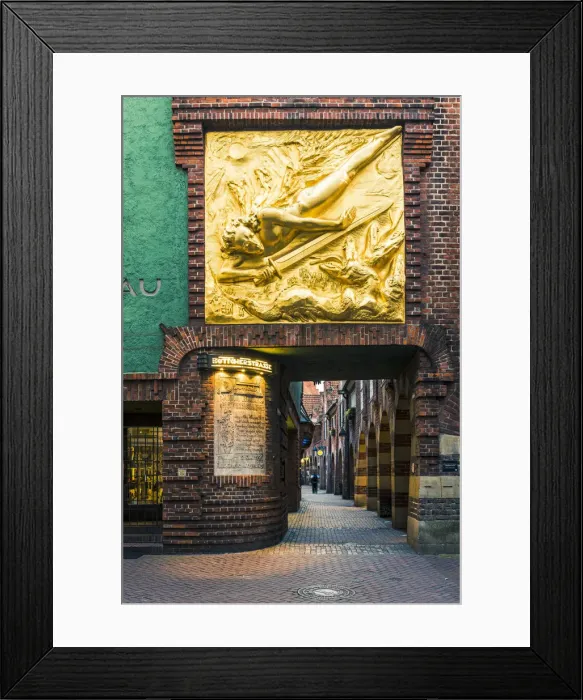 Framed Print : Bremen, Bremen State, Germany. The Golden Relief or Bringer of Light(Lichtbringer) Framed Print : Bremen, Bremen State, Germany. The Golden Relief or Bringer of Light(Lichtbringer)