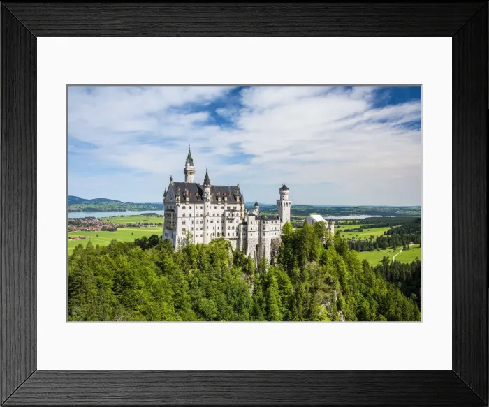 Framed Print : Neuschwanstein Castle or Schloss Neuschwanstein, Schwangau, Bavaria, Germany Framed Print : Neuschwanstein Castle or Schloss Neuschwanstein, Schwangau, Bavaria, Germany