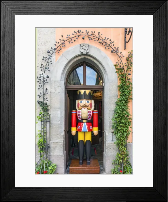 Framed Print : Nutcracker toy soldier outside Kathe Wohlfahrt Christmas store, Rothenburg ob der Tauber Framed Print : Nutcracker toy soldier outside Kathe Wohlfahrt Christmas store, Rothenburg ob der Tauber