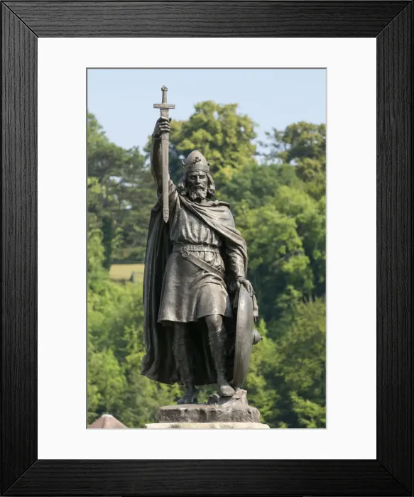 Framed Print : Europe, United Kingdom, England, Hampshire, Winchester, statue of King Alfred